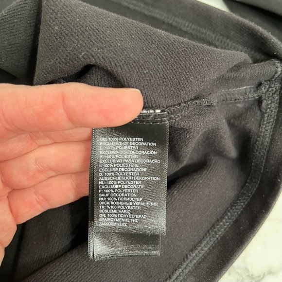 Woman’s North Face fleece lined black gray 1/4 zip pullover size small - Picture 8 of 9